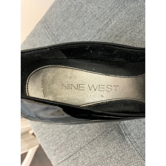Nine West Black Pointed Toe Heels Size 7 - Picture 4 of 4